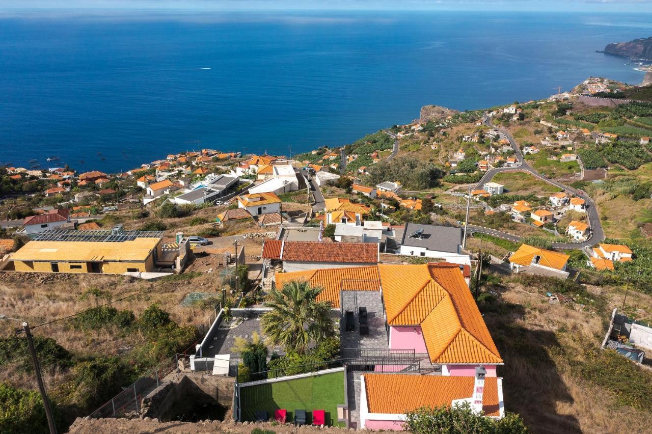 Villa Rosa With Private Pool By Hr Madeira 리베이라브라바 외부 사진