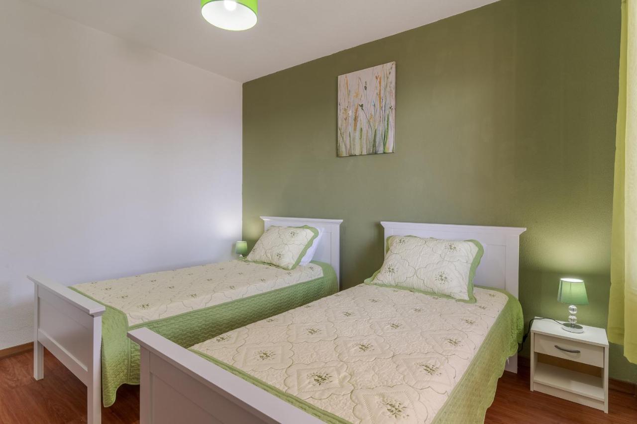Villa Rosa With Private Pool By Hr Madeira 리베이라브라바 외부 사진