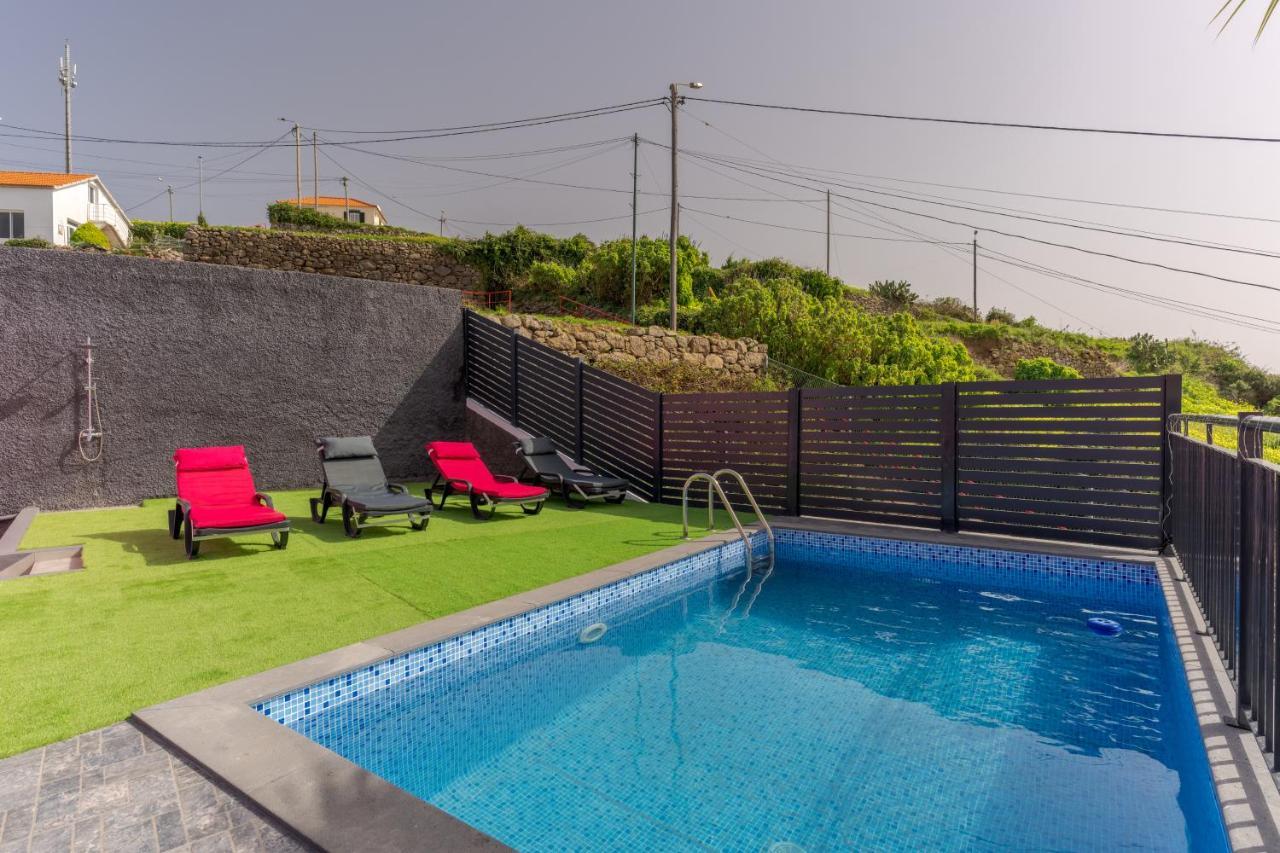 Villa Rosa With Private Pool By Hr Madeira 리베이라브라바 외부 사진